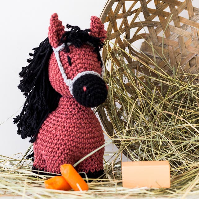 DIY Crochet Pattern Pony Sienna