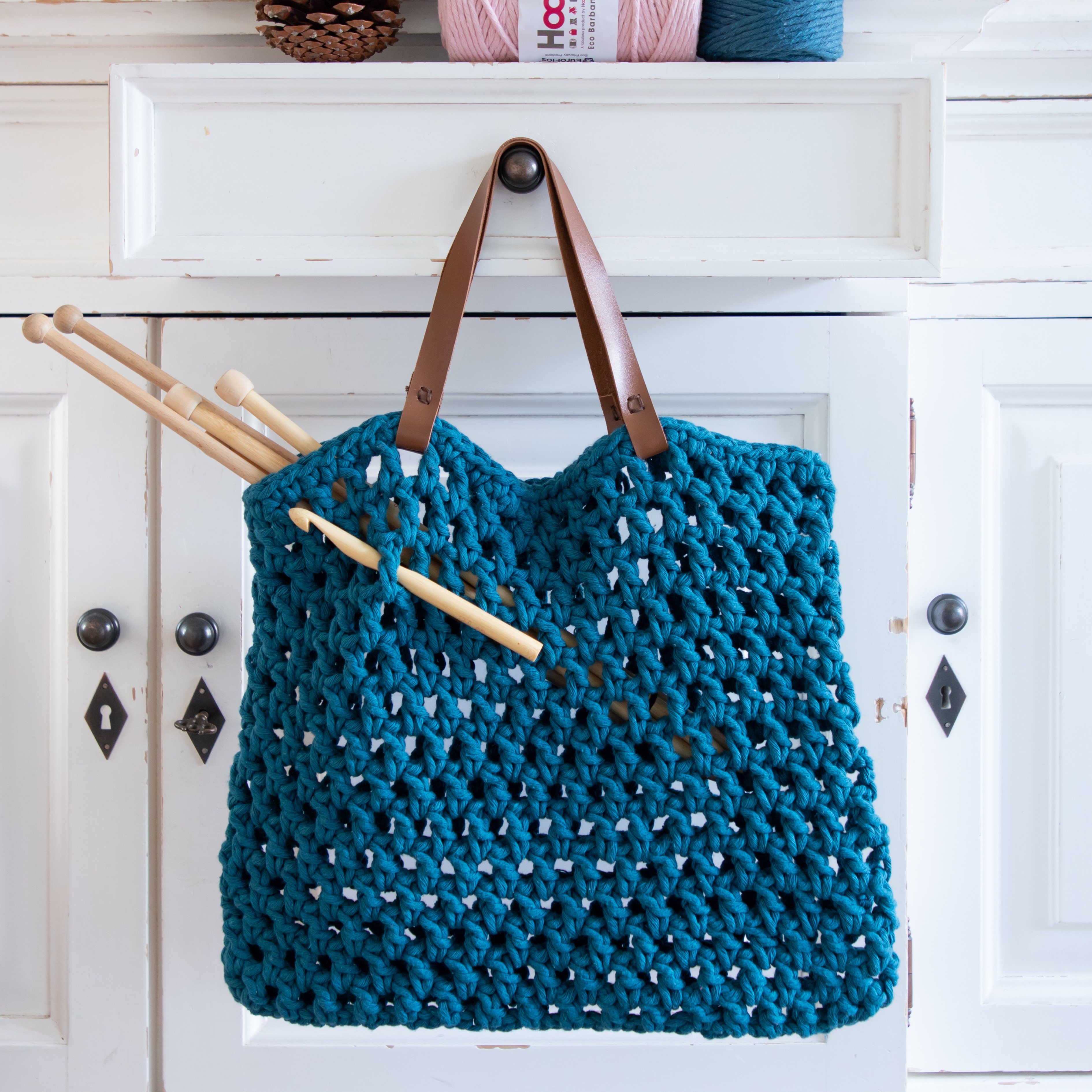 Hoooked  DIY Patron De Crochet Sac Pour Bouteille D'Eau Bogota