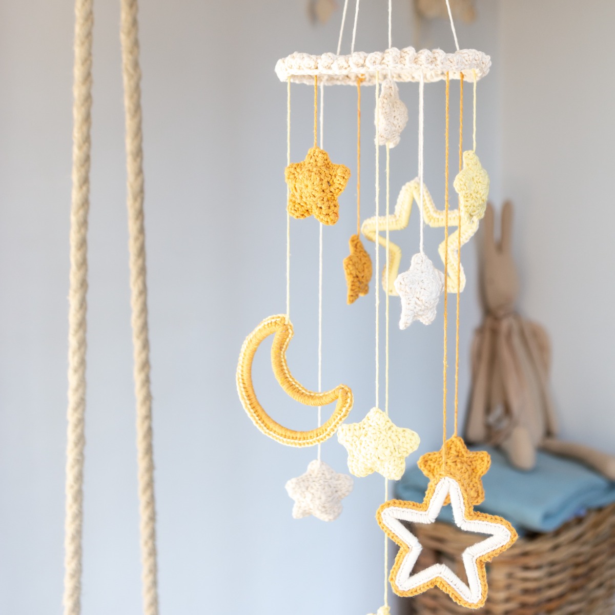 Hender Scheme dylan mobile kit モビールキット Hoooked | DIY Crochet Kit Mobile with Stars Kailua Almond