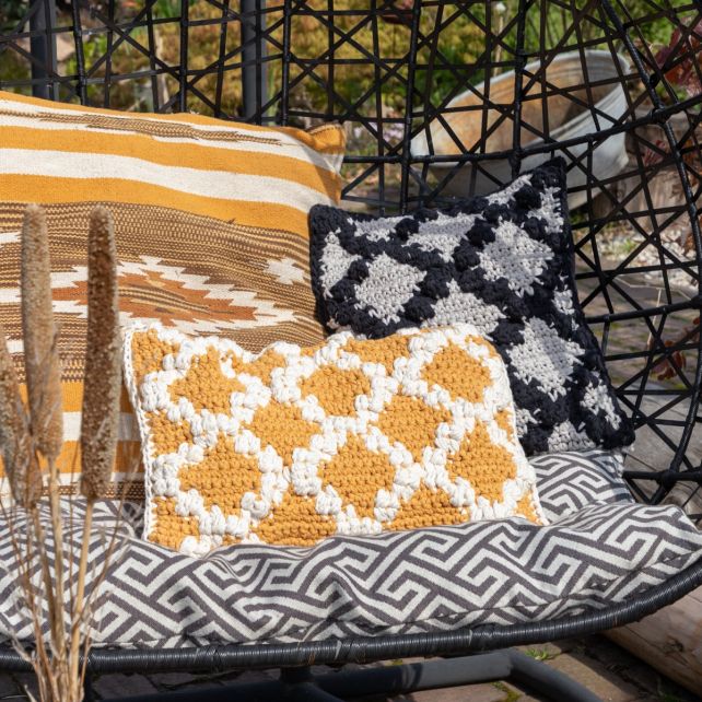 DIY Crochet Pattern Cushion Pienza