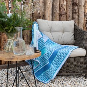 DIY Crochet Kit Blanket Stocksund - Blue