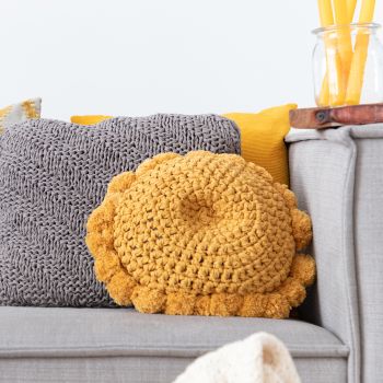 DIY Crochet Kit Round Cushion Venice Harvest Ocre