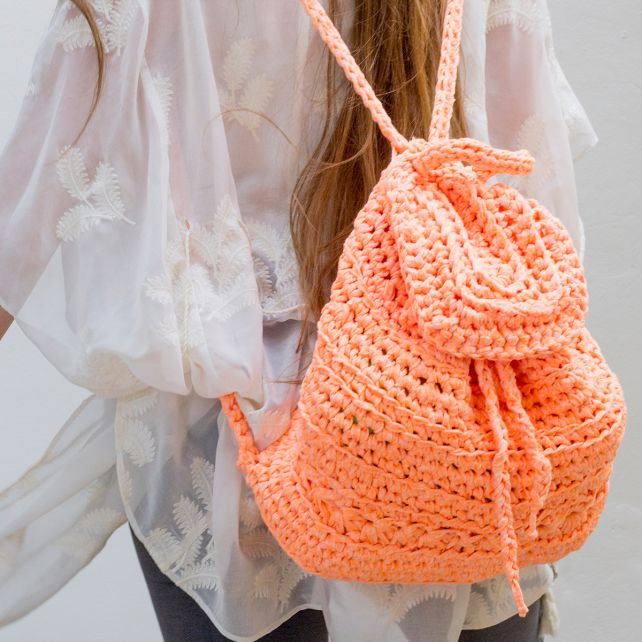 DIY Crochet Pattern California Backpack