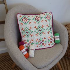 DIY Haakpatroon Cross Stitch Cushion Cover Soemba