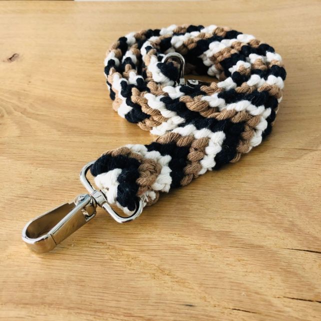 Plantenhanger - Okergeel - 60 Cm - Katoen - Macramé - Handgemaakt In Nederland Gratis Verzending