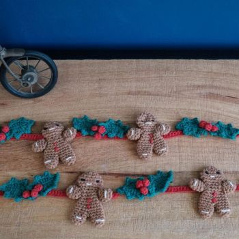 DIY Crochet Kit Christmas Garland