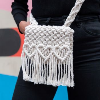DIY Macramé Kit Waist Bag Salona