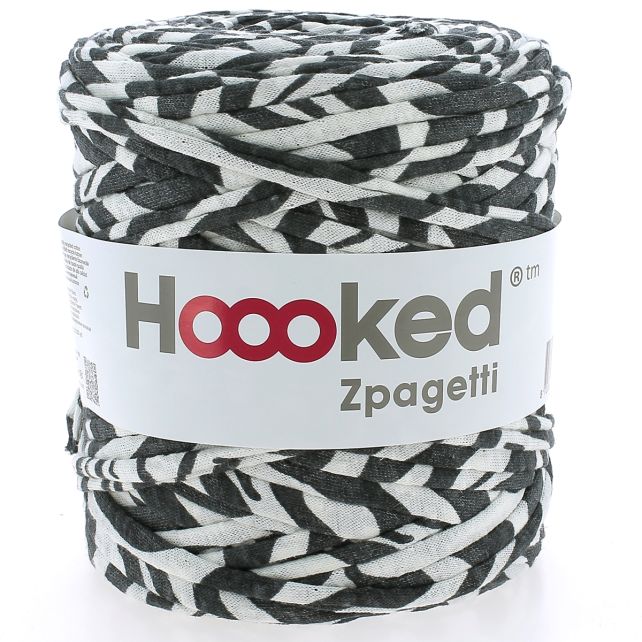 Zpagetti Cotton Yarn Black And White Design