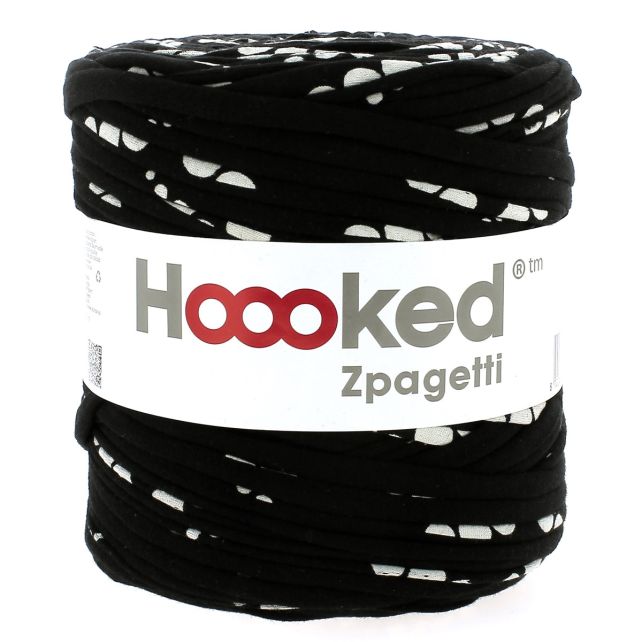 Zpagetti Cotton Yarn Sphere in the Dark