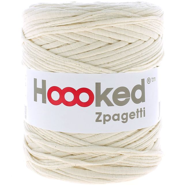 Zpagetti Cotton Yarn Beige Candle