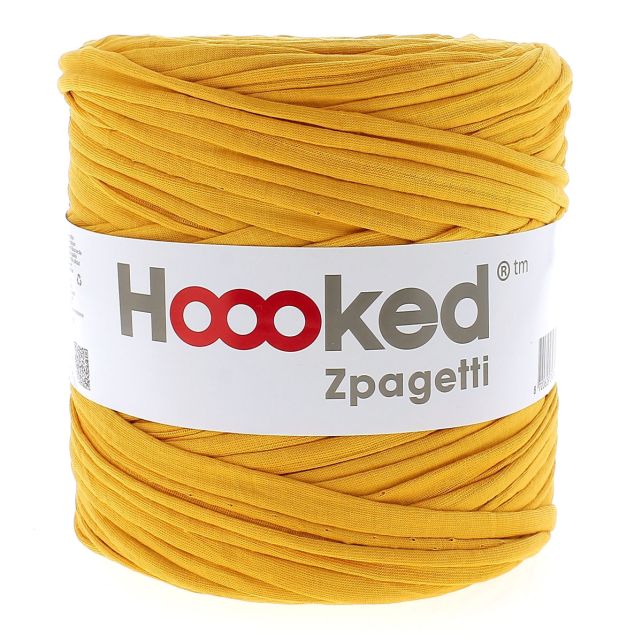 Zpagetti Cotton Yarn Golden Necklace