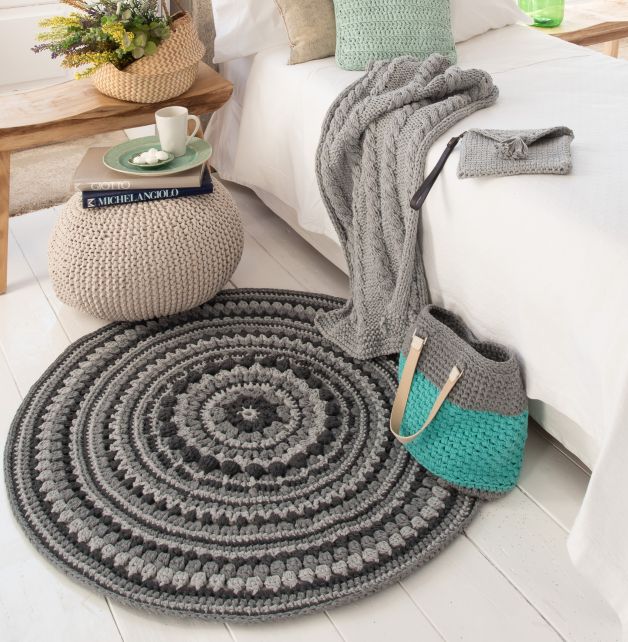 DIY Crochet Island Rug Kit Silver Grey by Marit Parit