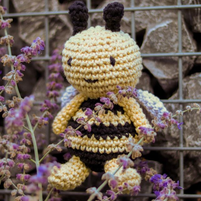 Honey l’abeille à faire soi-même au crochet