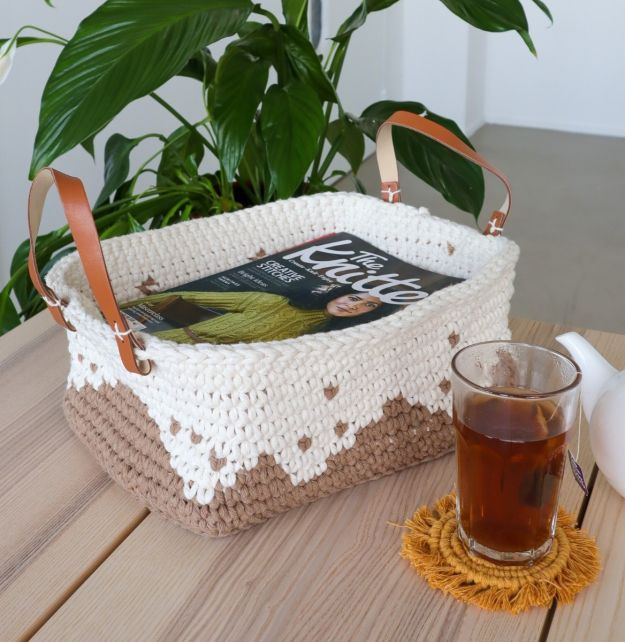 DIY Gratis Haakpatroon Tapestry Lectuurmand Libri