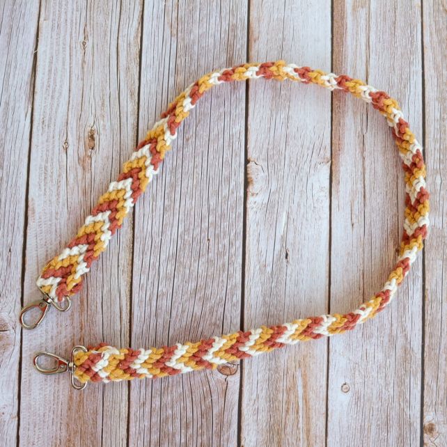 DIY Makramee-Anleitung Taschenriemen Sumatra