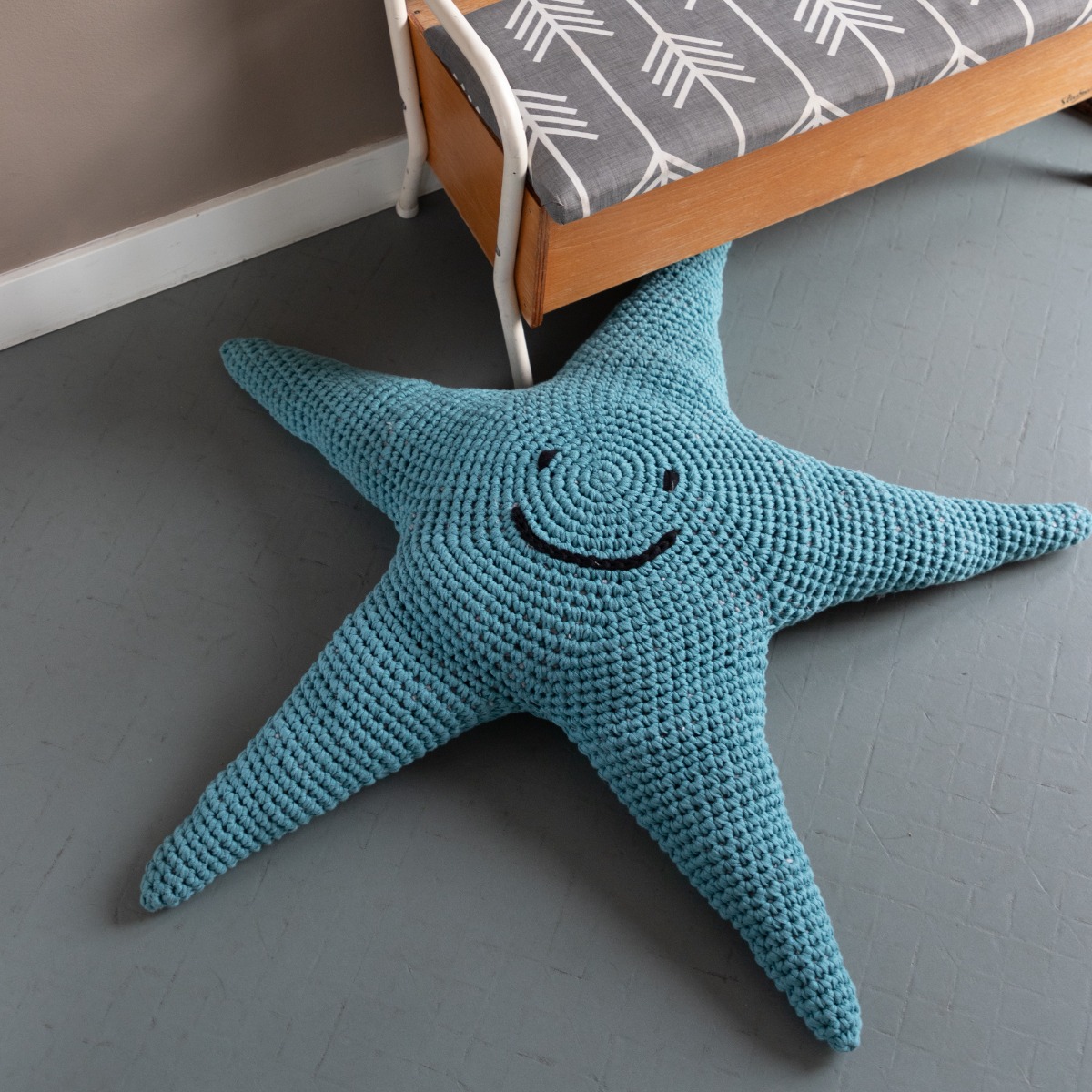 Starfish pillow hotsell pattern