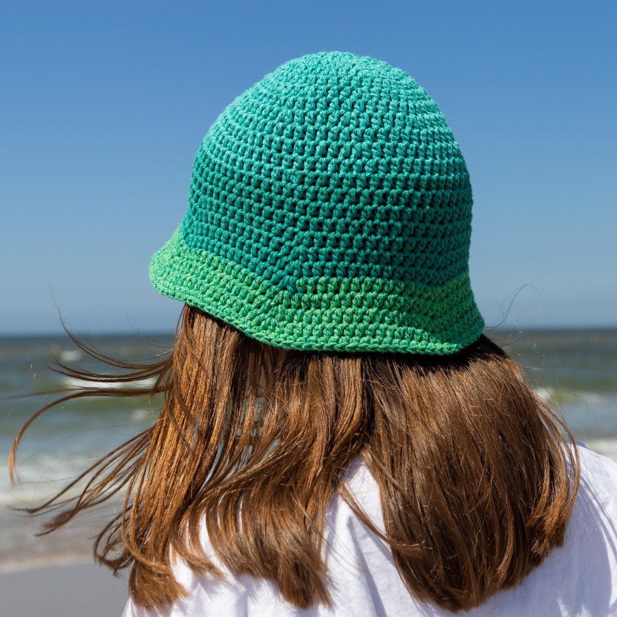 Hoooked DIY Crochet Kit Summer Hat Nice Lush Mint