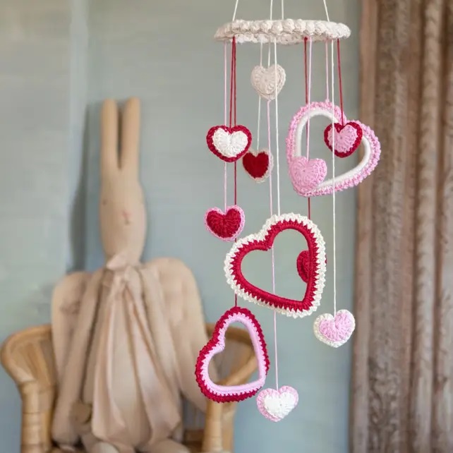 DIY Crochet Kit Mobile with Hearts Honolulu Almond